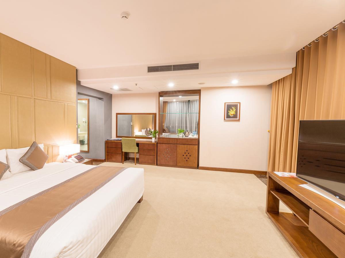 Bien Bac Hotel Móng Cái Kültér fotó